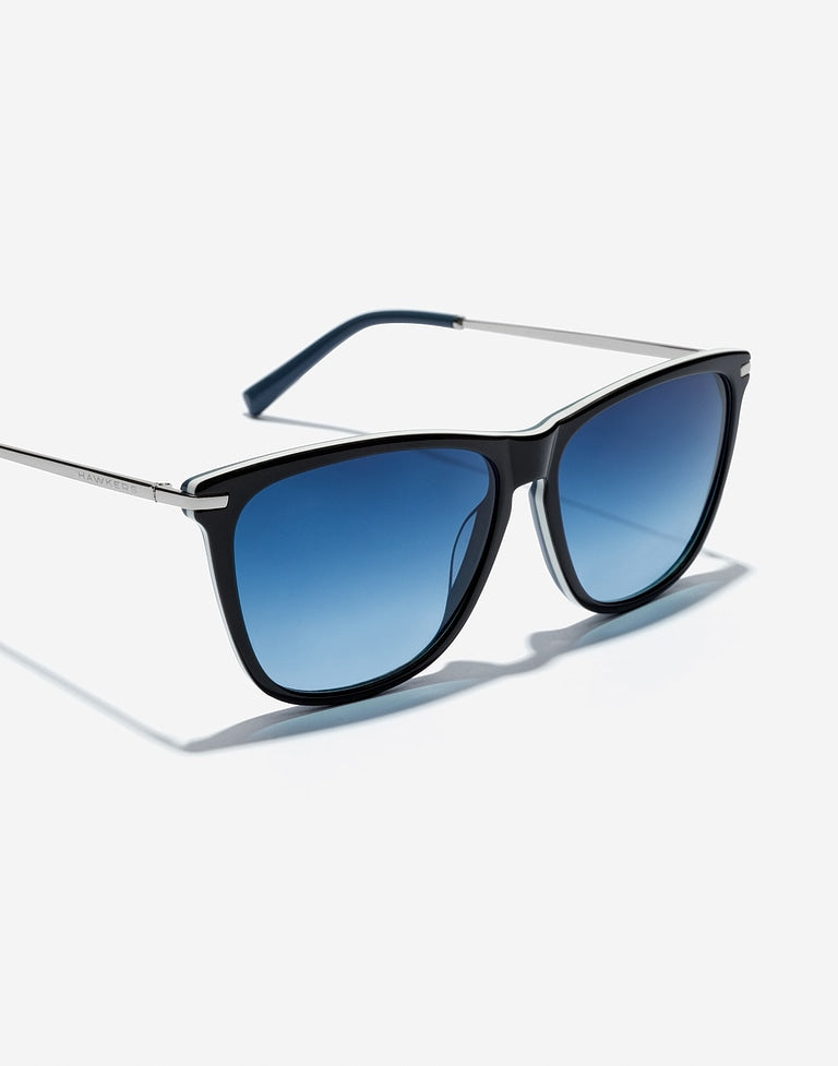 Gafas de Sol One Crosswalk – Black Blue Denim: Diseño Híbrido y Lentes Degradadas