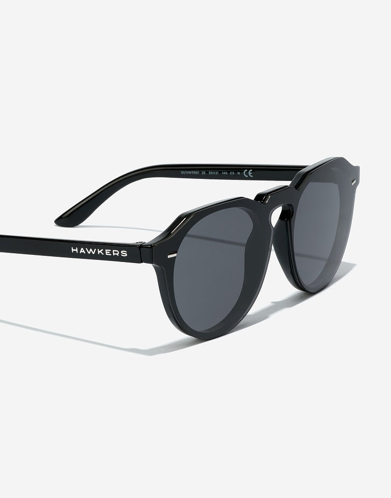 Lentes de sol Hawkers Warwick Venm Hybdrid Dark negros unisex - imagen 3